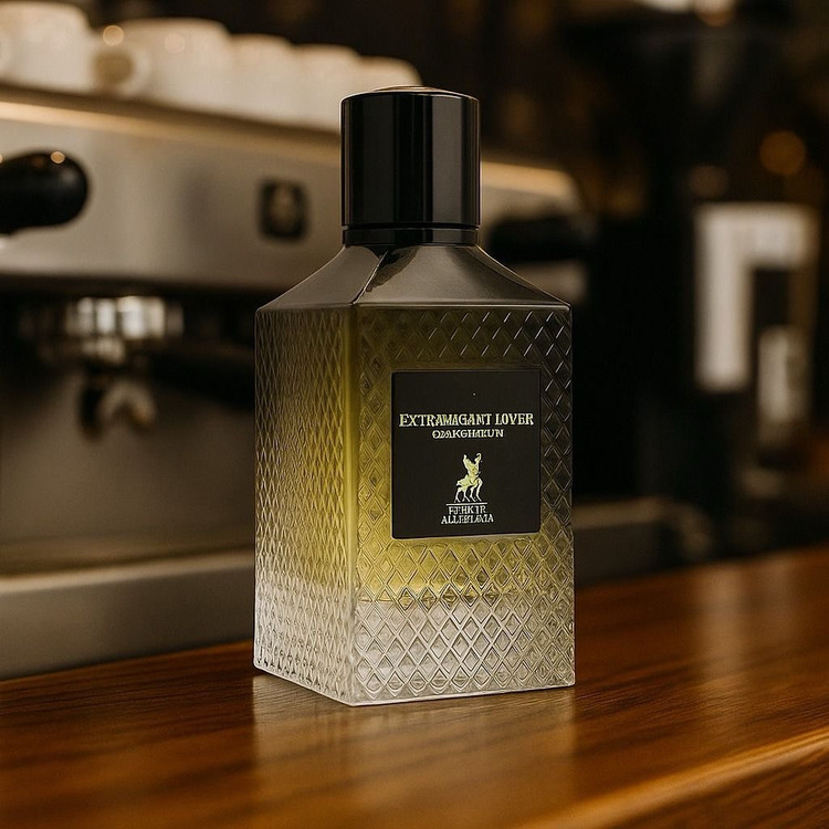 عطر ادکلن اکستراویجنت لاور Extravagant Lover مشابه ادکلن ولنتینو یومو سبزValentino Uomo Born in Roma Green Stravaganza از برند الحمبرا Maison Alhmbra